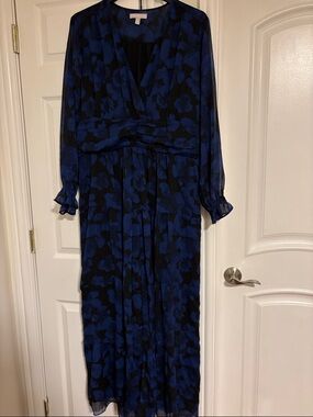 Chelsea28 Black and Royal Blue Floral Maxi Dress